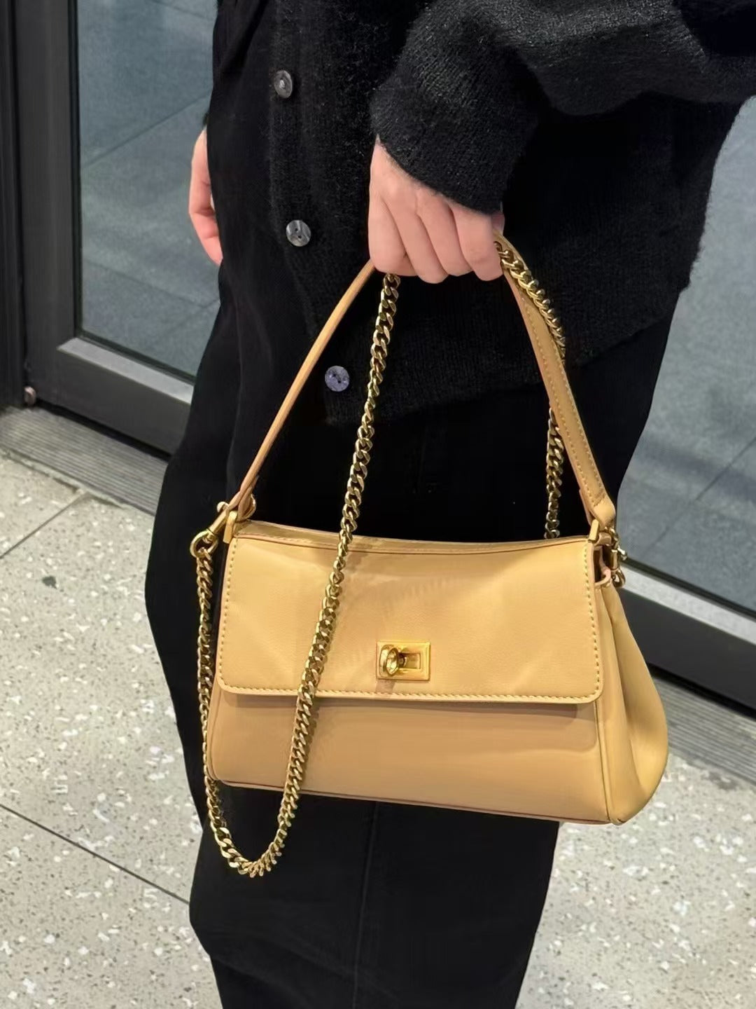 Balenciaga Rodeo Nano With Chain Inspired Leather handbag